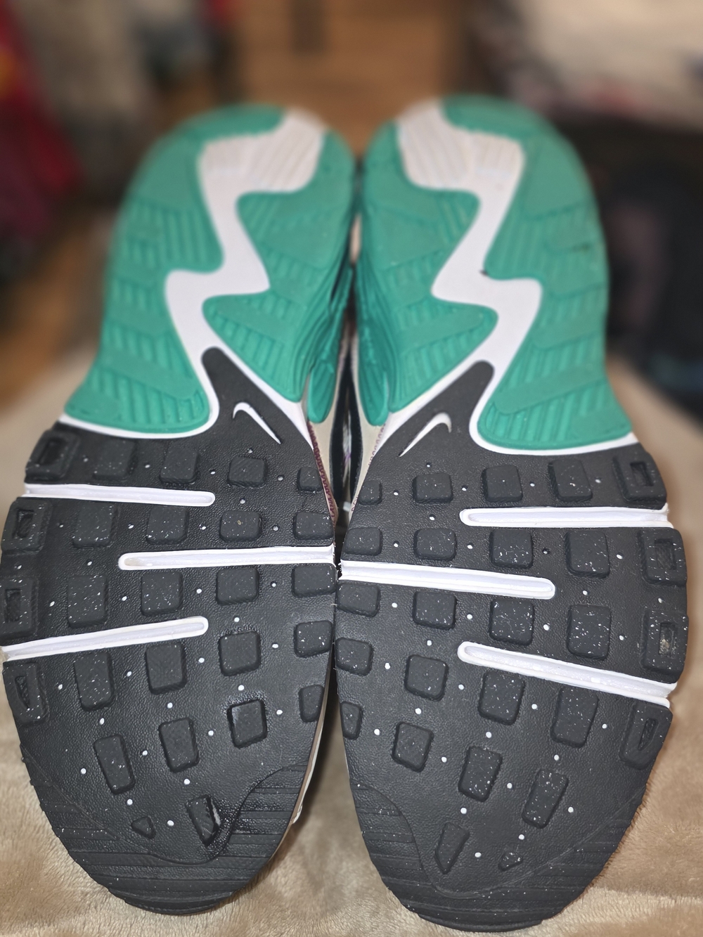 Nike Air Max Excee Sz 11 - Picture 5 of 8